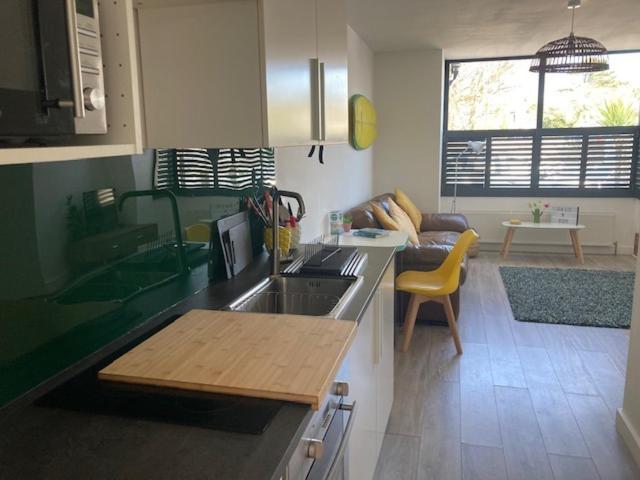 The Salt Box- Lovely Refurbished Annexe, Free Parking, Walk To Porth Beach. Saint Columb Minor Luaran gambar