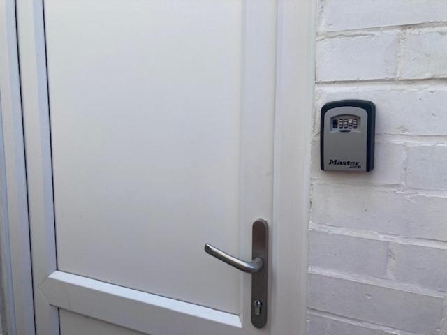 The Salt Box- Lovely Refurbished Annexe, Free Parking, Walk To Porth Beach. Saint Columb Minor Luaran gambar